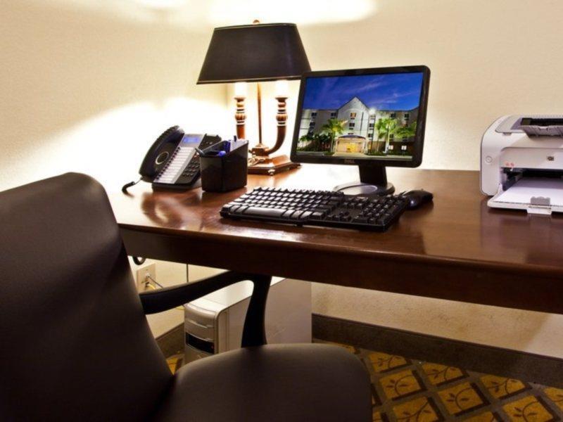 Candlewood Suites Fort Myers/Sanibel Gateway By Ihg Luaran gambar